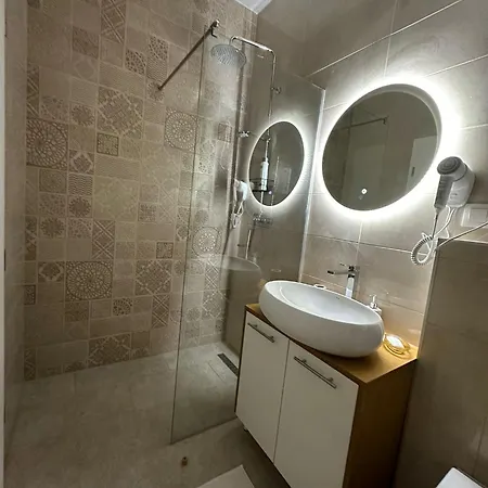 Narona 1910 Μόσταρ