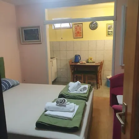 Narona 1910 Apartment